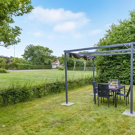 Hiarni - 12km From The Sea By Interhome